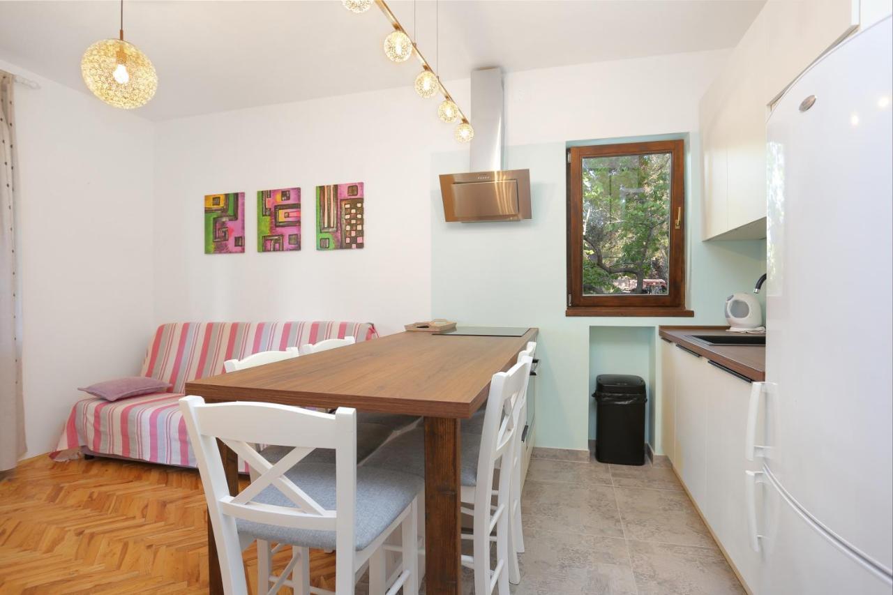 Apartments By The Sea Balica Rat, Omis - 1065 외부 사진